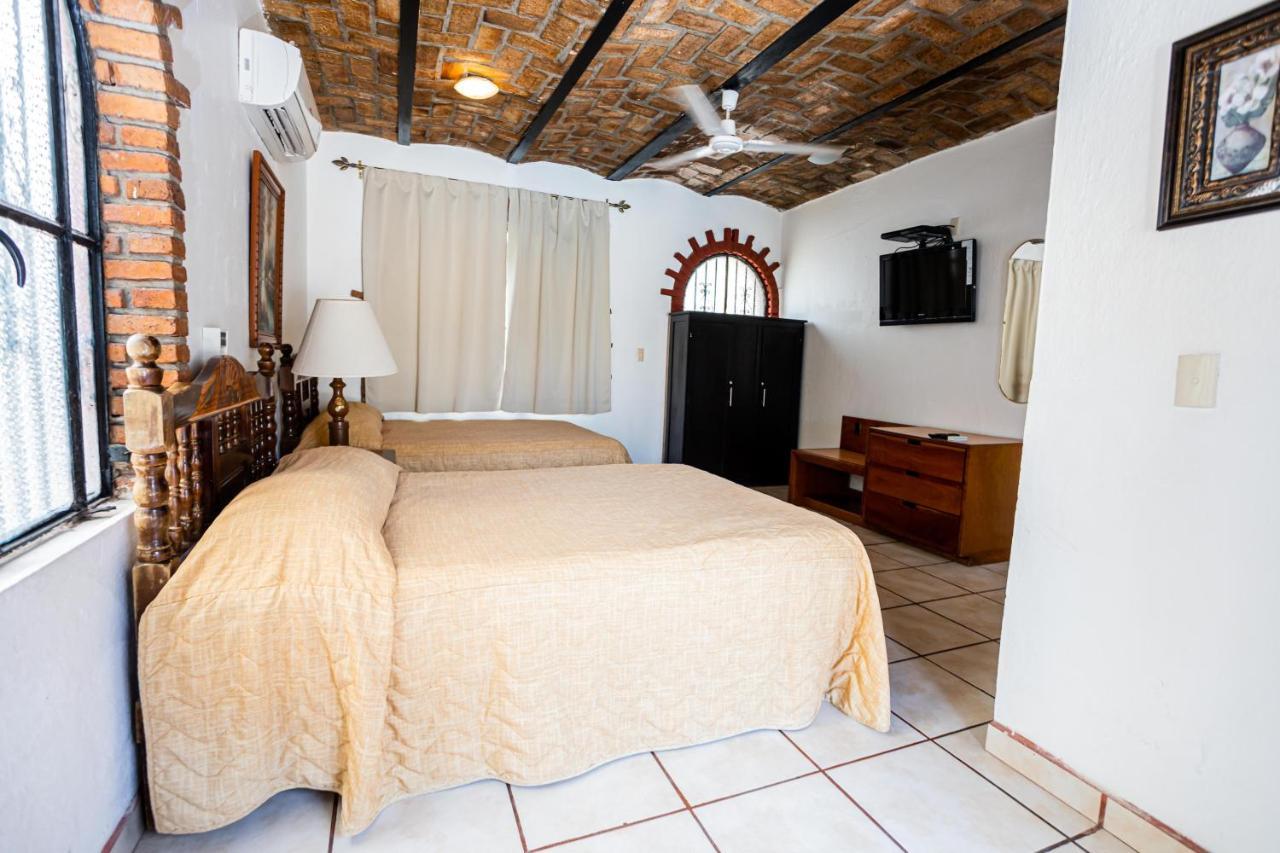 Bungalows Maria Teresa Rincon de Guayabitos Esterno foto
